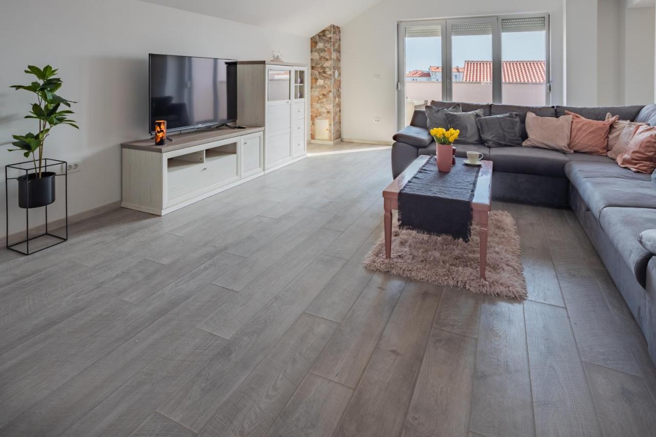 Seaview Roberta Appartement *
